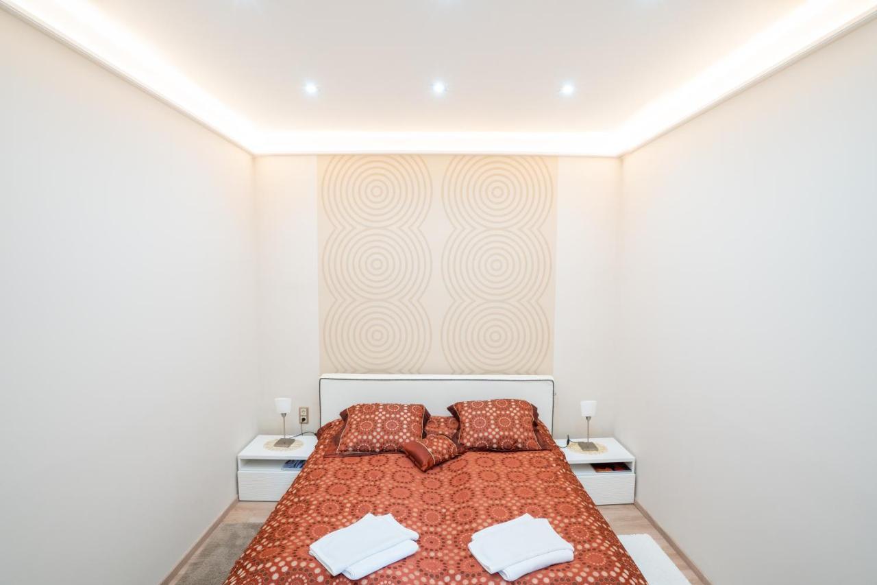 Modern, Quiet & Cozy Apartment In The Middle Of Downtown Near Danube At Fashion Street Budapest Exterior photo